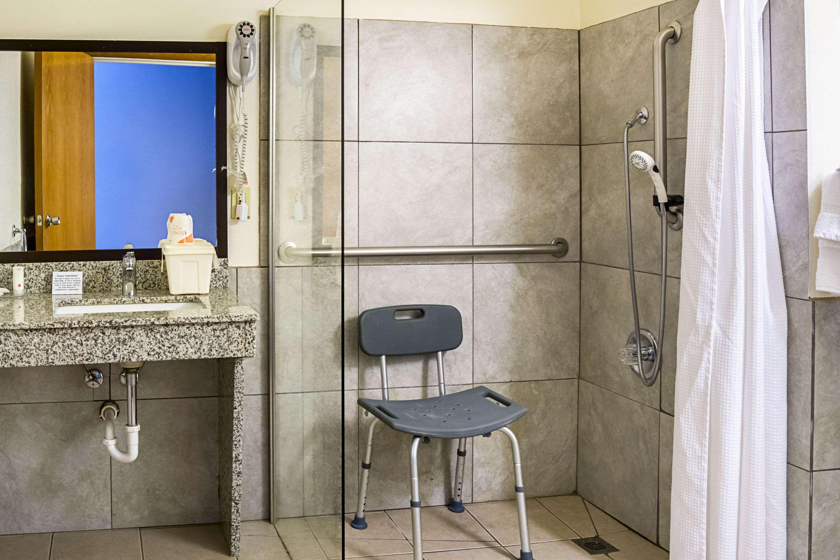 Quality Inn & Suites Clackamas - Portland Exteriér fotografie
