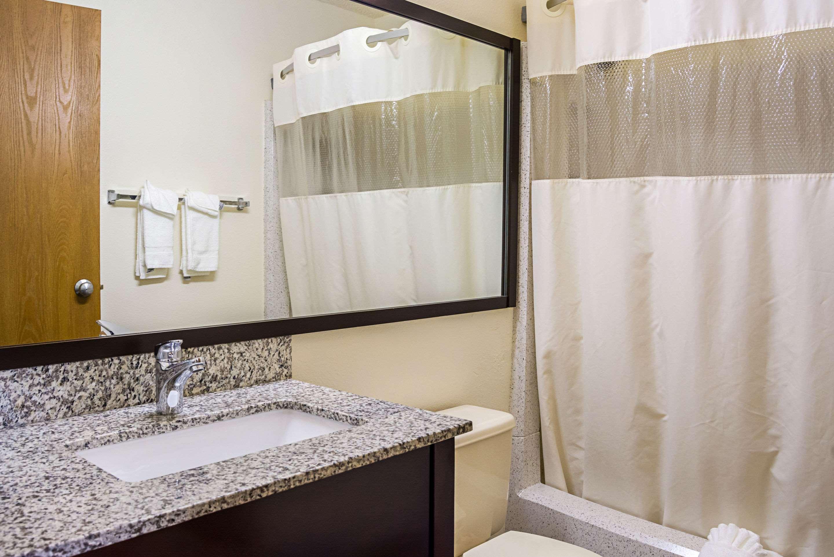 Quality Inn & Suites Clackamas - Portland Exteriér fotografie