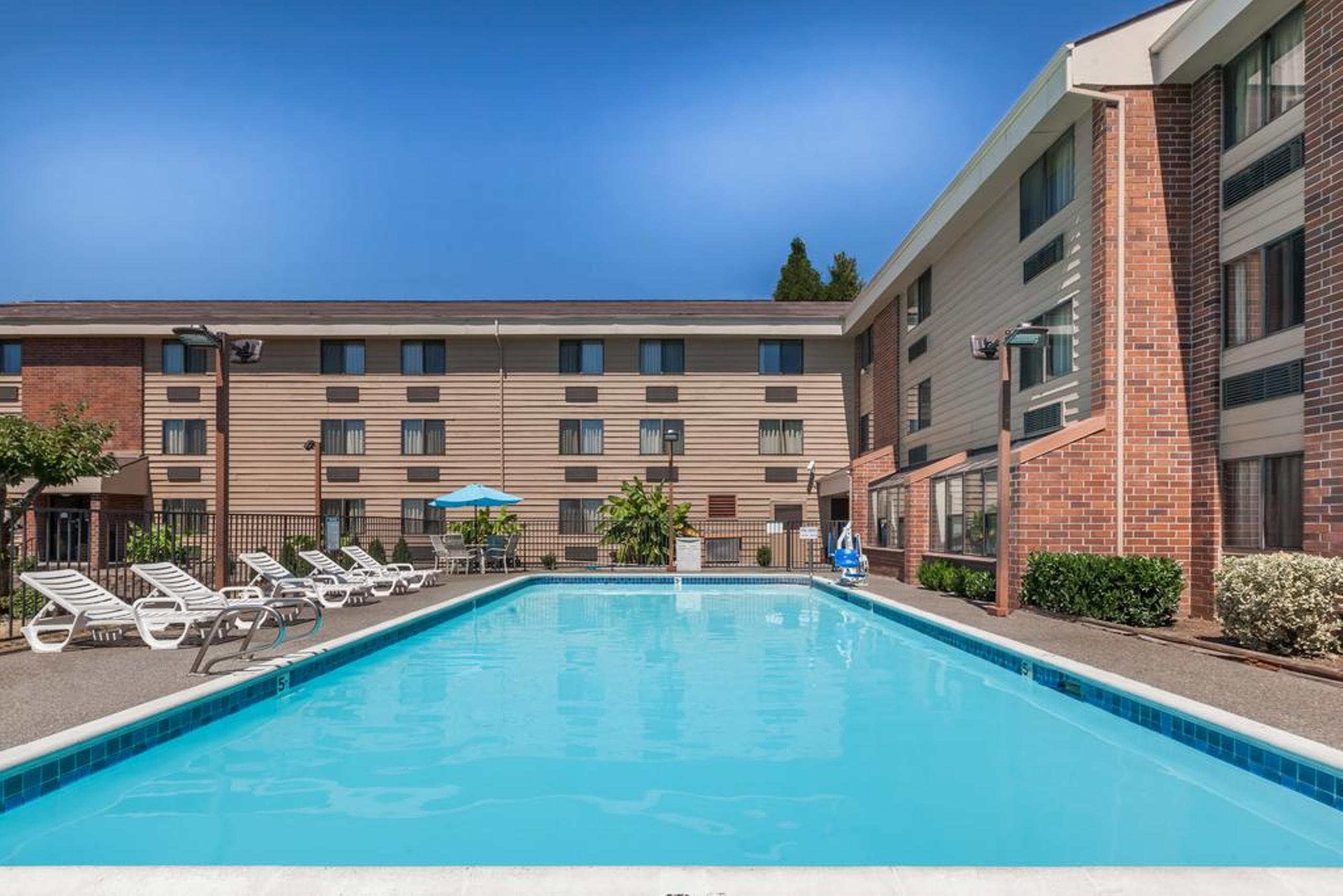 Quality Inn & Suites Clackamas - Portland Exteriér fotografie