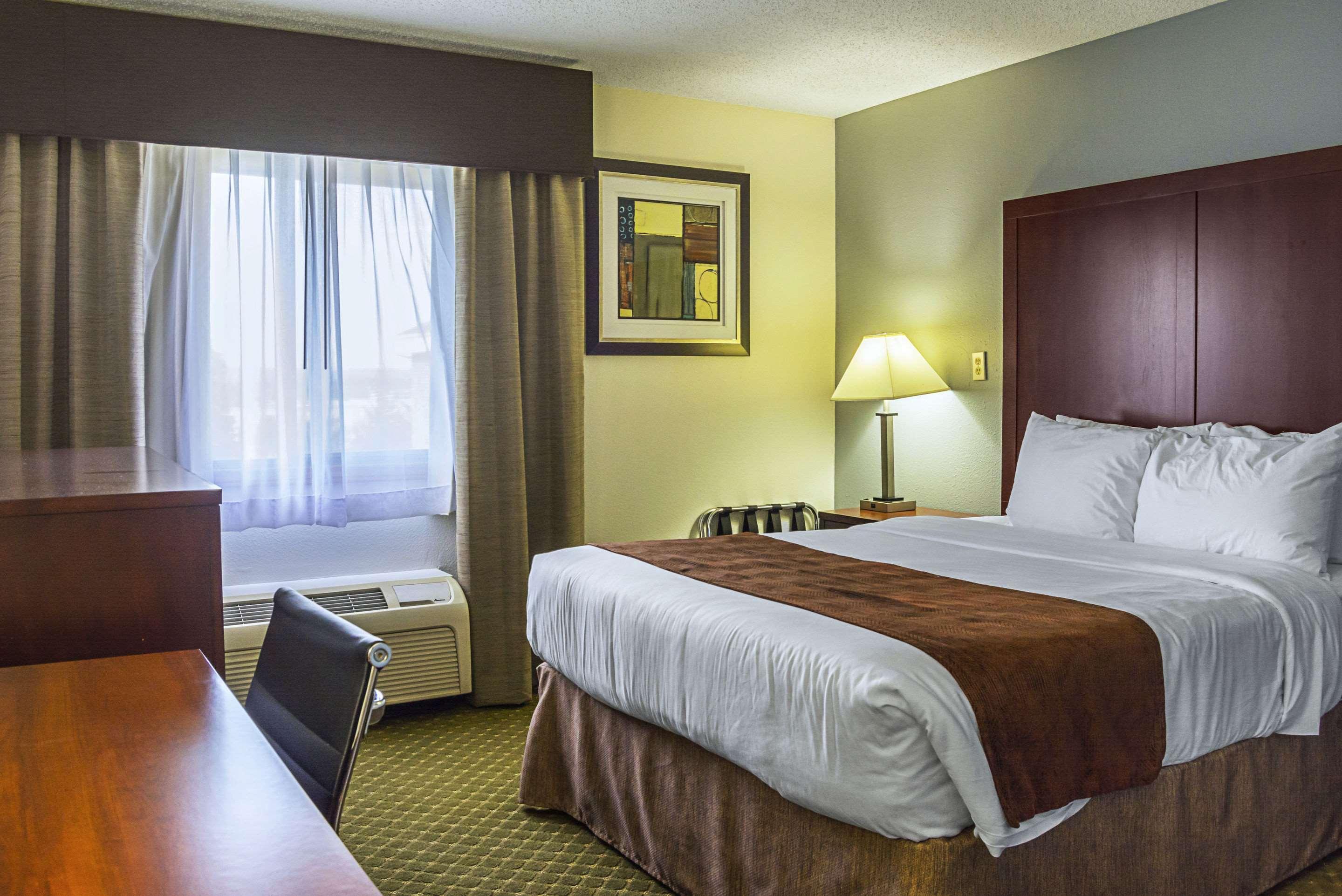 Quality Inn & Suites Clackamas - Portland Exteriér fotografie