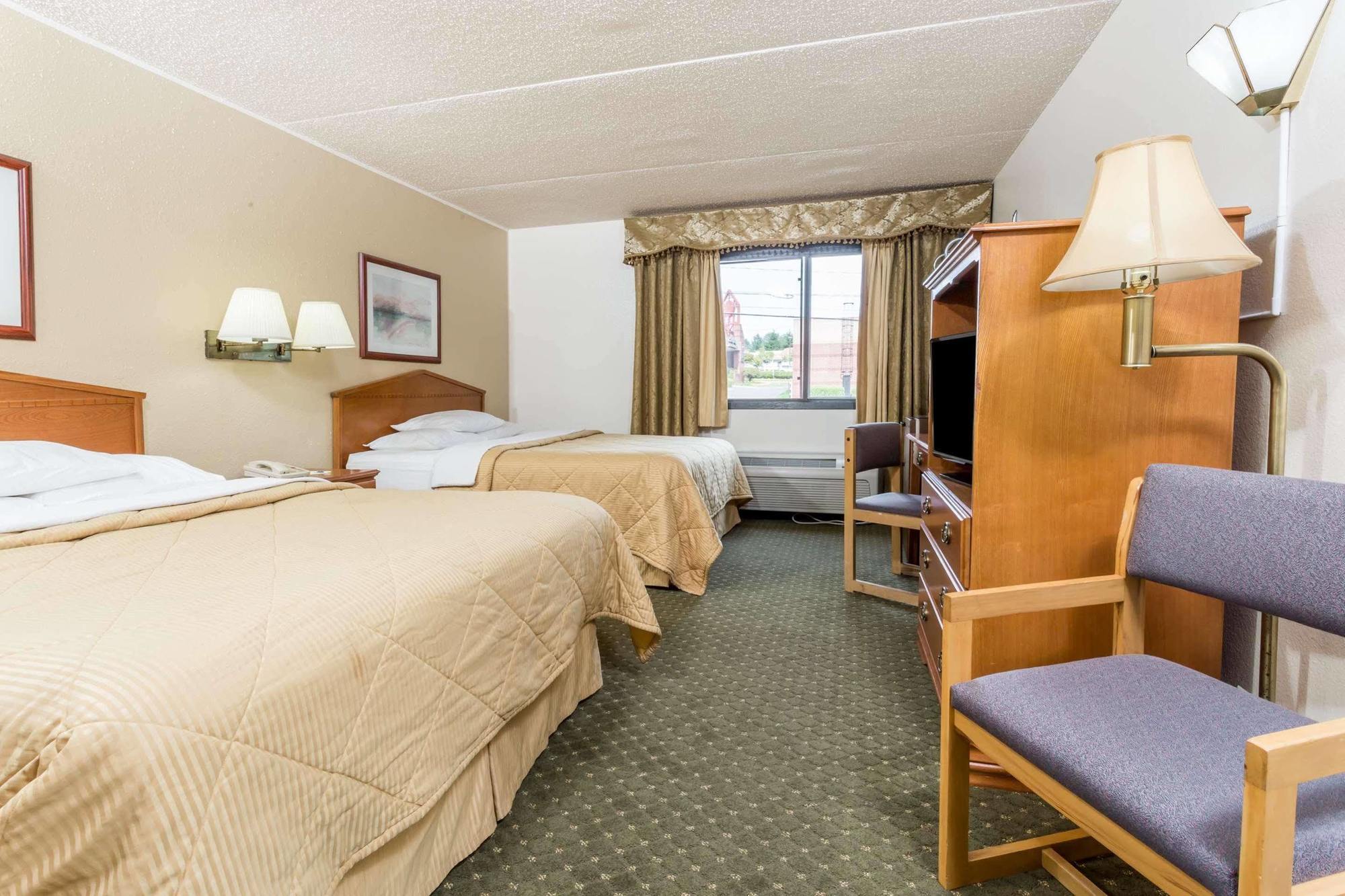 Quality Inn & Suites Clackamas - Portland Exteriér fotografie