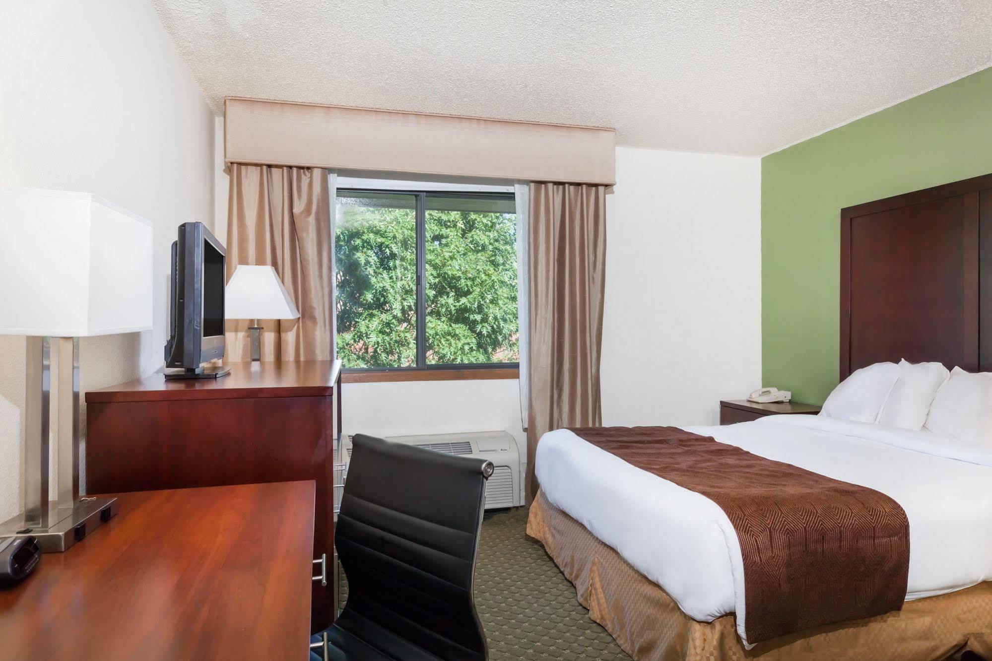 Quality Inn & Suites Clackamas - Portland Exteriér fotografie