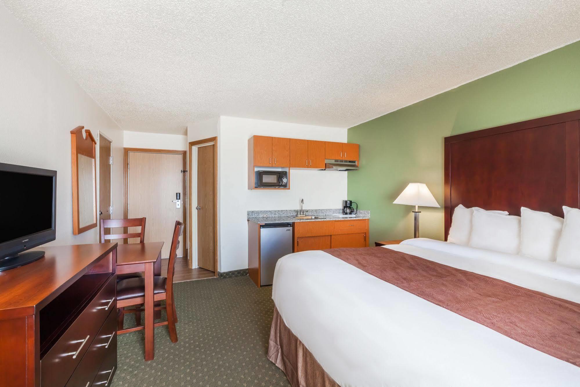 Quality Inn & Suites Clackamas - Portland Exteriér fotografie