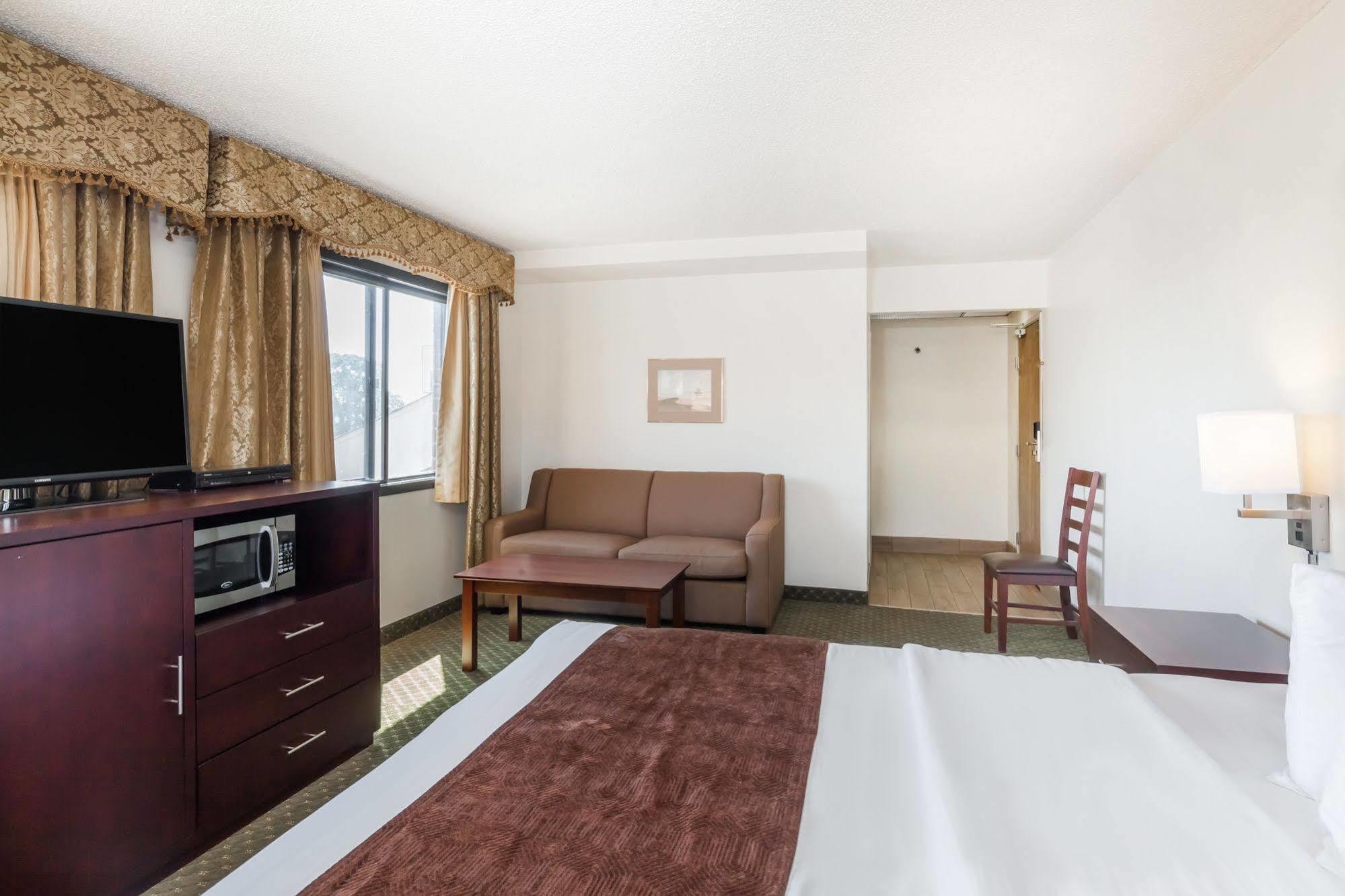 Quality Inn & Suites Clackamas - Portland Exteriér fotografie